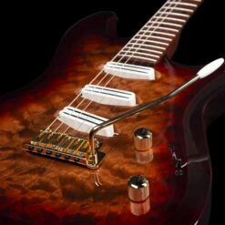 Godin Artisan ST-III Whiskeyburst - Godin -Zedem Sale Store 053469 Artisan ST III WhiskeyBurst MN 6