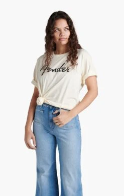 Fender Fender Spaghetti Logo T-Shirt, Olympic White, S - Fender -Zedem Sale Store 5 92c6519f 0c1f 471a b397 39aae40296c4