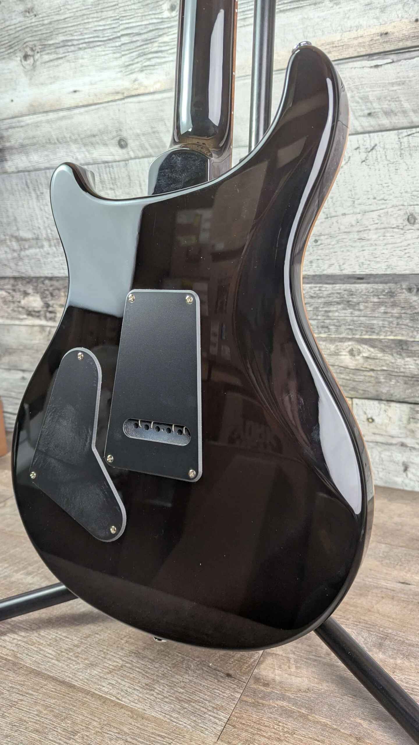 PRS SE Custom 24, Black Gold Burst - Used - Paul Reed Smith 7 PRS SE Custom 24, Black Gold Burst - Used - Paul Reed Smith - Image 7