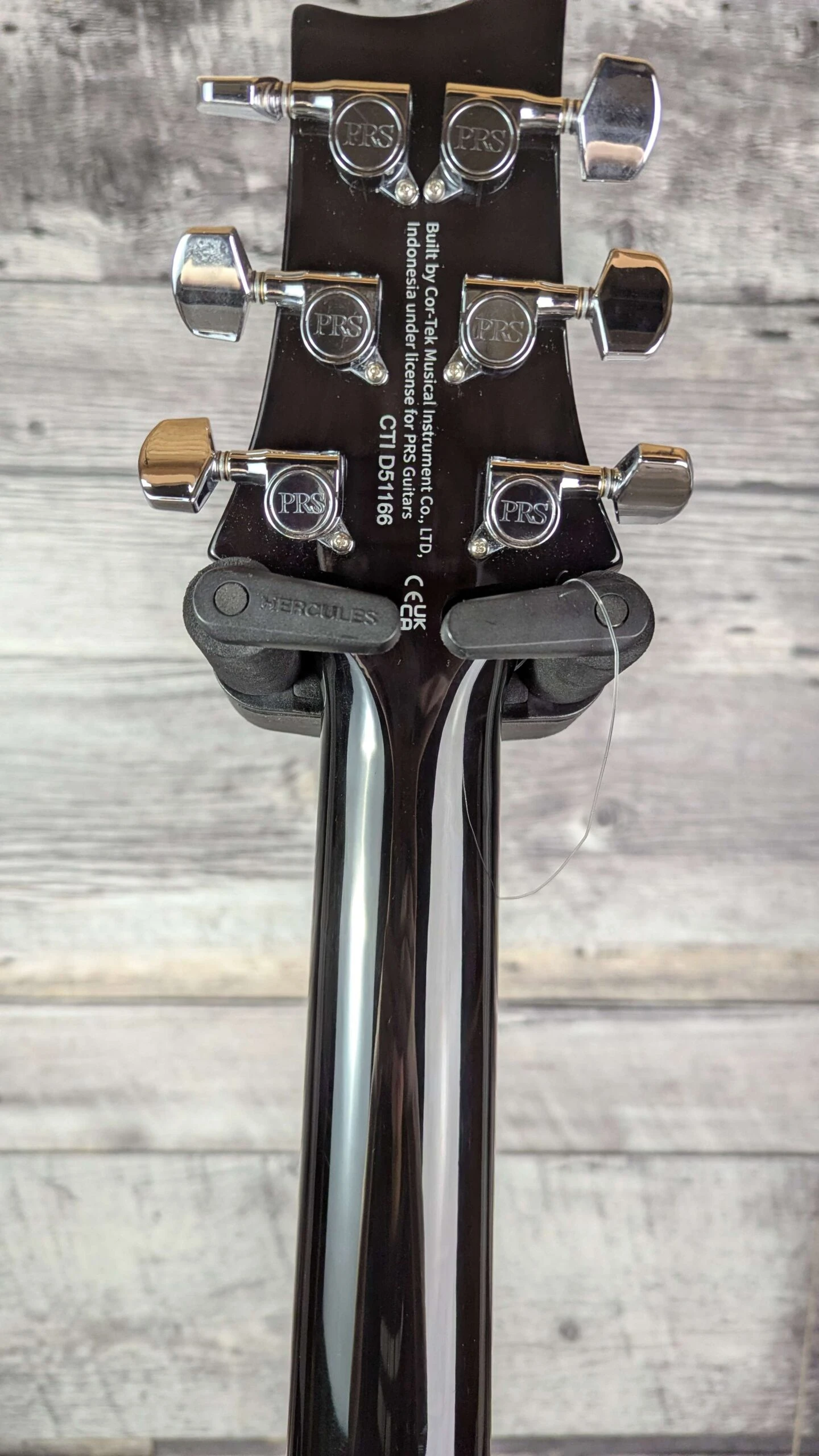 PRS SE Custom 24, Black Gold Burst - Used - Paul Reed Smith 10 PRS SE Custom 24, Black Gold Burst - Used - Paul Reed Smith - Image 10