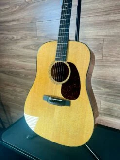 Martin Standard Series D-18, B-Stock - Martin -Zedem Sale Store att.0JDy1sgNuRUkP2lg499alQY7 X0YWZFYXz5aUc7bFZY